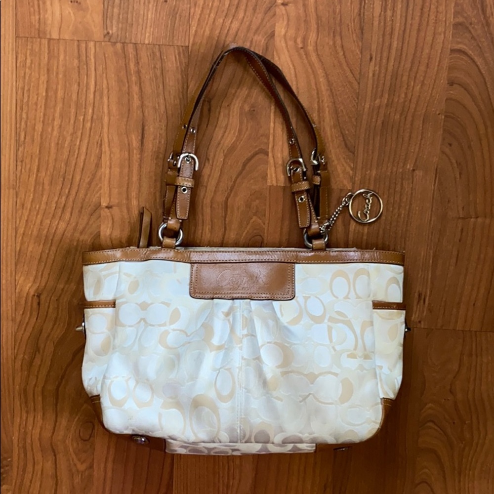 Coach Shoulder Bag